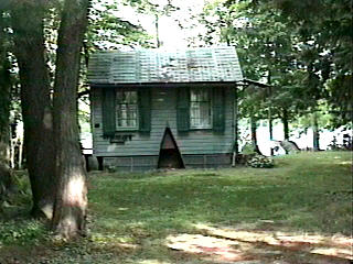 Building photograph for 10 WEST SHORE DR